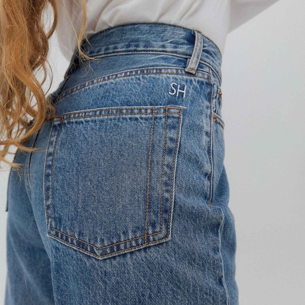 STILL HERE - Childhood Jean